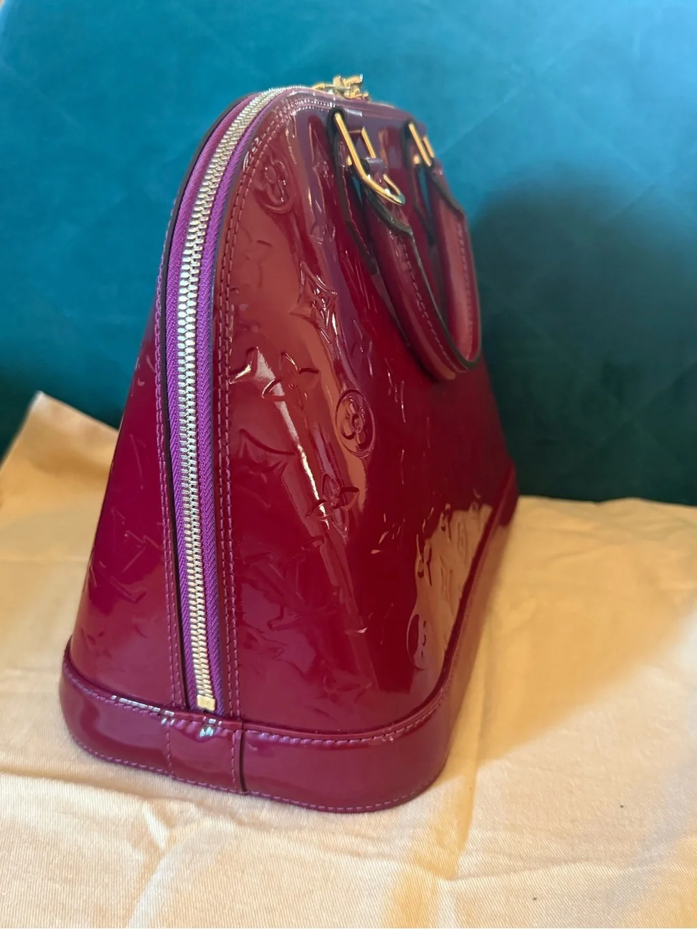 Louis Vuitton Vernis Alma PM Satchel in Deep Raspberry